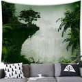 Arazzo da parete con paesaggio forestale nebbioso sopra un divano grigio moderno - 100x70(Pelle di Pesca) / Foresta Nebbiosa Realistica (9)
