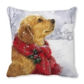 Housse de coussin de Noël avec un Golden Retriever portant une écharpe rouge - Golden Retriever avec Écharpe Rouge Scène de Neige (11)