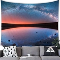Dettaglio dell'arazzo foresta galattica che mostra colori vivaci su un tessuto morbido - 150x100cm (Pelle di pesca) / Splendido Lago Galassia (Stile 6)
