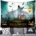 Détail d'une tapisserie d'Halloween avec citrouille et chauve-souris sur un canapé gris - 100x70cm (Peau de pêche) / Cimetière de Nuit de Lune Sarcelle (10)