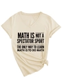 Λεπτομέρεια από βαμβακερό T-shirt με λαιμόκοψη V, γυριστά μανίκια και διακόσμηση με κόμπο - S / Χρώμα της Άμμου