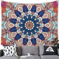 Arazzo mandala bohémien con motivi floreali geometrici appeso come arredo sopra il divano - 150x100(Pelle di Pesca) / Combo Blu Scuro Rosa (4)
