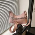 Bolso de hombro en cuero sintético rosa mate con cadena de plata y correa - Rosa