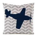Detalle de funda de cojín cuadrada con avión azul sobre patrón de chevron gris - 45x45 cm / Chevron Avión de Hélice (8)