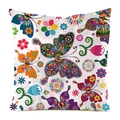 Detailmuster mit bunten Schmetterlingen und Mandala-Blumen auf Seidenkissenbezug - 45x45 cm / Mandala Schmetterling Stil 14 (14)