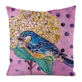 Dettaglio della fodera per cuscino in seta con uccello e fiori dipinti ad acquerello - 45x45 cm / Uccello Blu e Giallo con Fiori Gialli (4)