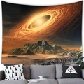 Dettaglio del tessuto spazzolato del arazzo con nebulosa spaziale e paesaggio montano - 150x100cm (Pelle di pesca) / Nebulosa Arancione (6)