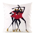 Détail de l'imprimé danseuses africaines sur la housse de coussin en soie synthétique - Style d'art de danseuse africaine 8(8)