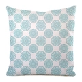 Détail du motif floral mandala sarcelle sur le tissu de la housse de coussin en soie - Cercles Mandala Cyan (15)
