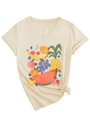 Detailansicht eines cremefarbenen V-Ausschnitt-T-Shirts mit buntem Fruchtdruck und Knoten - S / Sandfarben
