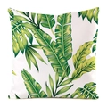 Detailansicht quadratischer Kissenbezug mit grünen Monstera- und Tropenblättern - Üppiges Grün Monstera Banane Stil (19)