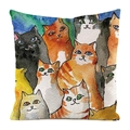 Detailansicht eines quadratischen Kissenbezugs mit Aquarell-Katzen auf gewebtem Stoff - Helle Aquarell-Katzen (5) / 45x45cm