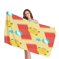 Dickes Mikrofaser-Strandtuch mit gelbem Sommer-Cartoon-Muster für den Urlaub - 150x75cm / Hellgelber Sommer-Koffer-Stil (3)