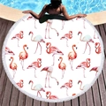 Rundes Strandtuch mit Aquarellblumen, rosa Flamingos und weißen Fransen am Poolrand - Rosa Flamingo Druck (1)