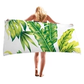 Dickes Strandtuch mit grünem tropischem Palmenblattmuster für den Sommerurlaub - Monstera und Bananenblätter (6)