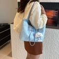 Light blue quilted tote bag with colorful embroidery, letter E detail and cloud charm - With Pendant / Blue