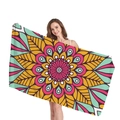 Buntes Mandala Strandtuch mit geometrischen Mustern in lebhaftem Gelb und Rosa Tönen - Gelb Und Grün Mandala Stil (10)
