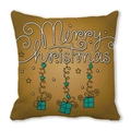 Détail de la taie d'oreiller de Noël en peau de pêche avec texte Merry Christmas et motifs - Modèle d'Illustration de Cœur avec Boîte Cadeau Suspendue Jaune Brun (13) / 45x45cm