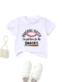 Gedetailleerde flat lay van wit katoenen t-shirt met Baseball Sister print ontwerp - 90cm / Wit