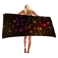 Asciugamano da spiaggia in microfibra con motivo cielo stellato nero e viola intenso - Brillante Nebulosa dell'Universo (5)