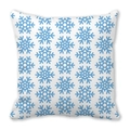 Federa quadrata bianca con motivi di fiocchi di neve blu in morbido tessuto pelle di pesca - 45x45 cm / Stile 12 - Fiocchi di Neve Ripetuti Bianco Blu
