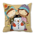 Housse de coussin en peau de pêche avec enfants et bonhomme de neige de Noël - 45x45cm / Enfants Construisant un Bonhomme de Neige (20)