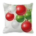 Funda de cojín navideño con estampado de bolas rojas y verdes en tejido de piel - Base Blanca Estampado de Bolas de Navidad Rojas y Verdes (6)