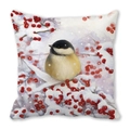 Detailansicht von Wintervogel und roten Beeren Aquarelldruck auf quadratischem Kissenbezug - Meise und Schneebeeren-Zweig (10)