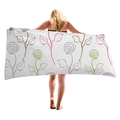 Serviette de plage épaisse avec motifs floraux marron et rose sur fond blanc - Style Motif Floral Ligne Minimaliste (8)