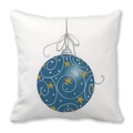 Taie d'oreiller blanche avec motif boule de Noël bleue et étoiles dorées - Style Boule de Noël Bleue