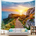 Detalle de tapiz de paisaje costero al atardecer colgado sobre el sofá de la sala - 100X70 / Piel de Melocotón / Puesta De Sol En El Acantilado Costero (11)
