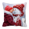 Roter Weihnachtskissenbezug mit Ölgemälde eines Kindes, das einen Schneemann im Schnee küsst - Kind küsst Schneemann-Illustration (40)