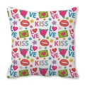 Federa quadrata in pelle di pesco con motivi graffiti Love e Kiss su sfondo bianco - Stile scarabocchio cartone animato LOVE KISS (4)
