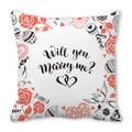 Perzikhuid kussensloop met hartmotieven en de tekst Will You Marry Me erop - Huwelijksaanzoek Roos Wil Je Met Me Trouwen (3)