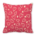 Funda de cojín roja de piel de melocotón con corazones beige y lunares decorativos - Fondo Rojo Corazones Beige (11)