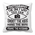 Funda de cojín de piel de melocotón con gráfico de cámara y texto de fotografía blanco - 45x45 cm / Humor de Fotografía (22)