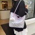 Borsa tote etnica viola chiaro con motivo tradizionale e ciondolo a nuvola - Con Ciondolo / Viola Chiaro
