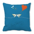 Blauer Valentinstag-Kissenbezug mit weißen Tauben, Herzballons und Blumendekor - Azurblaue Tauben Ballon Blumen (17) / 45x45cm