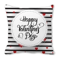 Funda de cojín San Valentín con rayas negras, corazones rojos y diseño festivo - Diseño de Rayas y Corazones (5) / 45x45cm