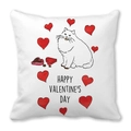 Kissenbezug zum Valentinstag mit weißer Katze und roten Herzen auf Pfirsichhaut - Flauschige Katze Pralinenschachtel (9) / 45x45cm