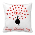 Weißer Kissenbezug zum Valentinstag mit rotem Pfau-Herz-Motiv und Liebes-Schriftzug - 45x45 cm / Pfauen-Silhouette mit Herzen (4)