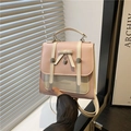 Roze en beige tweekleurige rugzak met strikdetail en hartvormige hanger - Kersenbloesem Roze