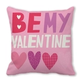 Roze kussenhoes voor Valentijnsdag met tekst Be My Valentine en hartjespatronen - 45cmx45cm / Roze Be My Valentine Stijl