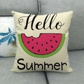 Λινό μαξιλάρι με κείμενο Hello Summer και καρπούζι σε γκρι καναπέ - Γεια σου Καλοκαίρι Καρπούζι (3)