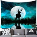 Arazzo psichedelico con alce e cielo stellato appeso sopra un divano in soggiorno - 100x70(Pelle di Pesca) / Cervo dell'Aurora Misterioso (Stile 1)