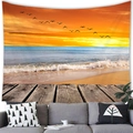 Tapiz de pared con playa tropical al atardecer y olas sobre un sofá gris - Puesta de Sol en la Playa con Camino (1) / 100x70cm (Piel de melocotón)