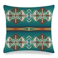 Détail du motif géométrique tribal sur la housse de coussin en lin bleu et beige - 45cmx45cm / Style Tribal Sud-Ouest Cyan Brun (13)