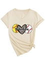 Dettaglio maglietta scollo a V con grafica cuore leopardo, softball, baseball e testo grandma - S / Sabbia