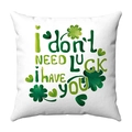 Kissenbezug zum St. Patrick's Day mit grünem Kleeblatt und Glückstext-Design - 45x45cm / 14 Super Soft-Weißer Glückstext