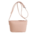 Sac seau en cuir rose pâle à grain de litchi avec bandoulière réglable et détails - Rose